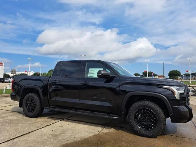 2026 Toyota Tundra SR5 CrewMax 5.5' Bed