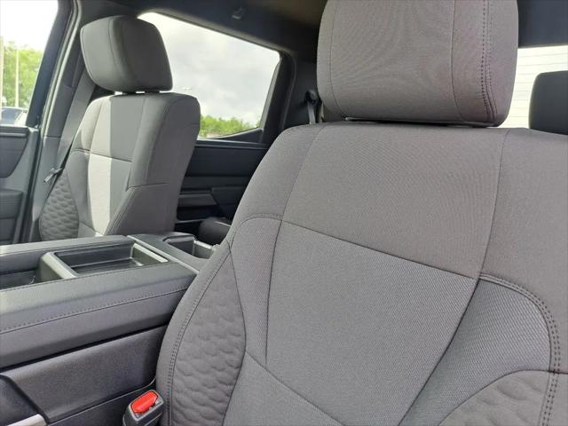 2026 Toyota Tundra SR5 CrewMax 5.5' Bed