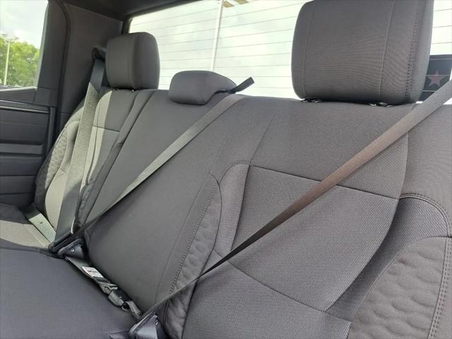 2026 Toyota Tundra SR5 CrewMax 5.5' Bed
