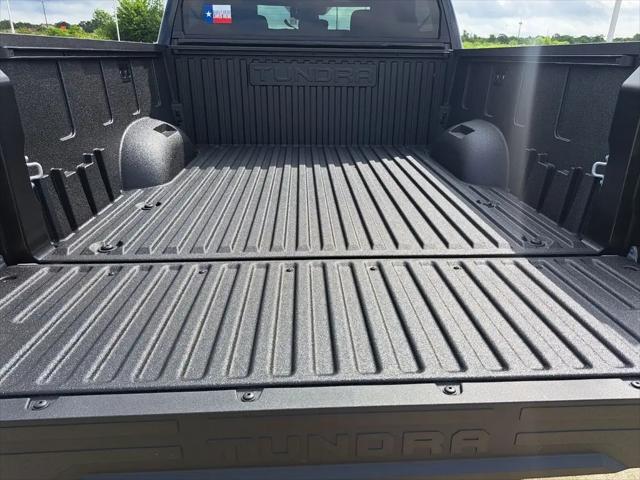 2026 Toyota Tundra SR5 CrewMax 5.5' Bed