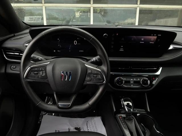 2025 Buick NV Sport Touring FWD