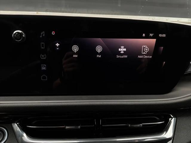 2025 Buick NV Sport Touring FWD