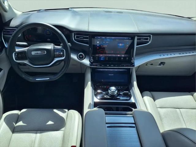 2023 Jeep Grand Wagoneer L Series II 4x4