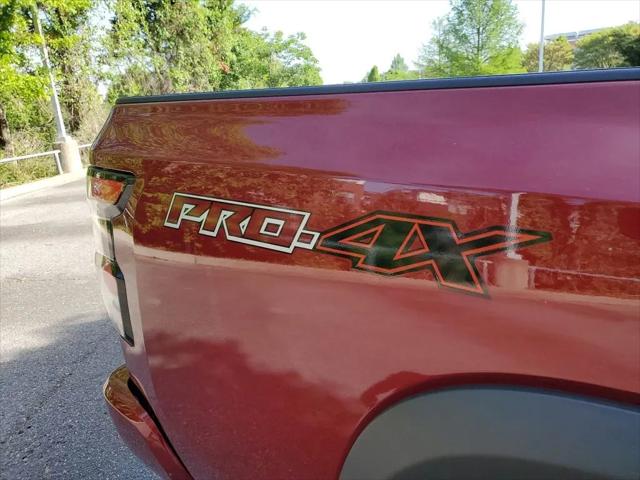 2024 Nissan Frontier Crew Cab PRO-4X 4x4