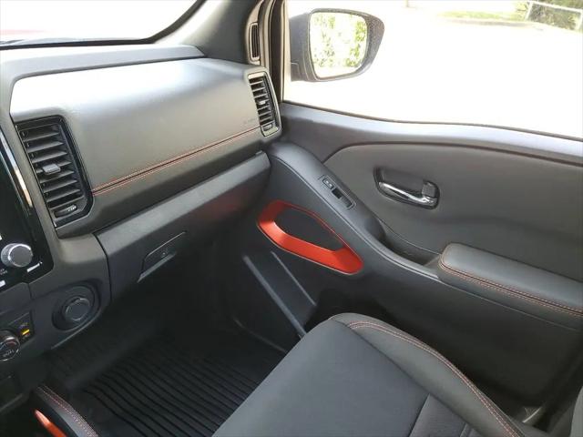 2024 Nissan Frontier Crew Cab PRO-4X 4x4