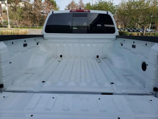 2025 Nissan Frontier Crew Cab PRO-4X 4x4