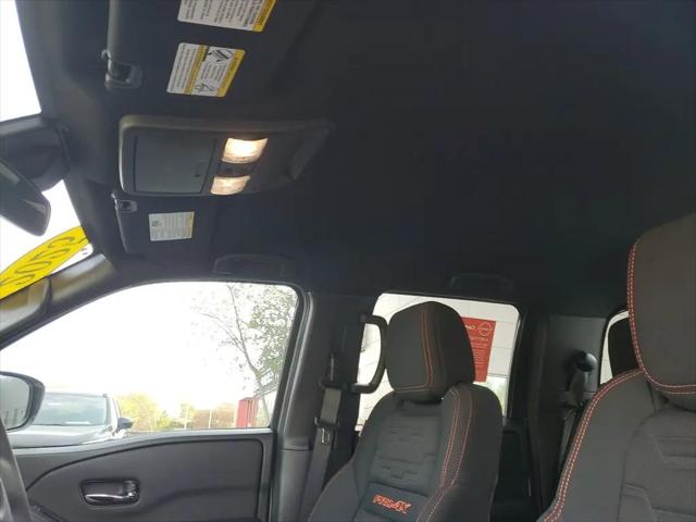 2025 Nissan Frontier Crew Cab PRO-4X 4x4
