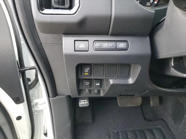 2025 Nissan Frontier Crew Cab PRO-4X 4x4