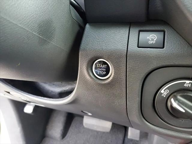 2025 Nissan Frontier Crew Cab PRO-4X 4x4