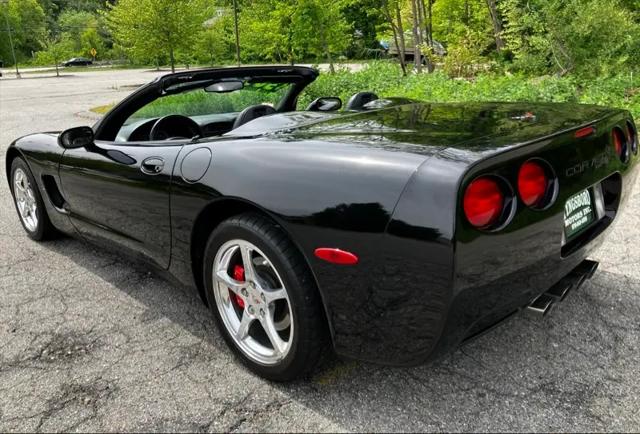 2000 Chevrolet Corvette Base