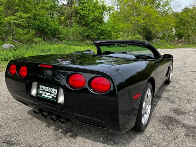 2000 Chevrolet Corvette Base