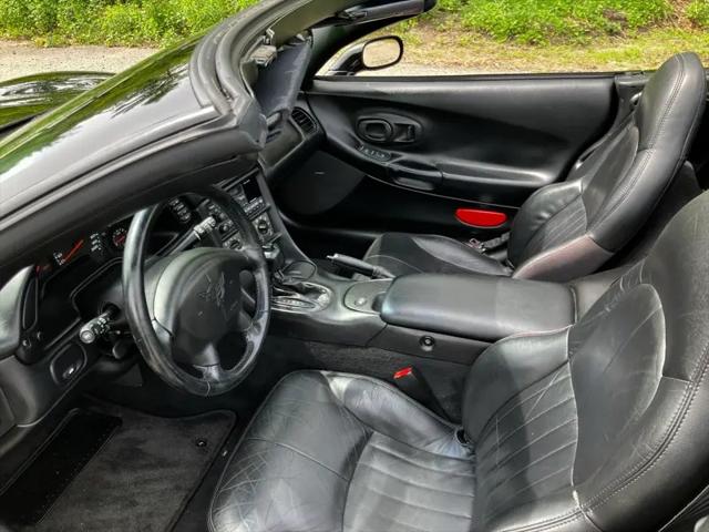 2000 Chevrolet Corvette Base