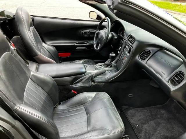 2000 Chevrolet Corvette Base