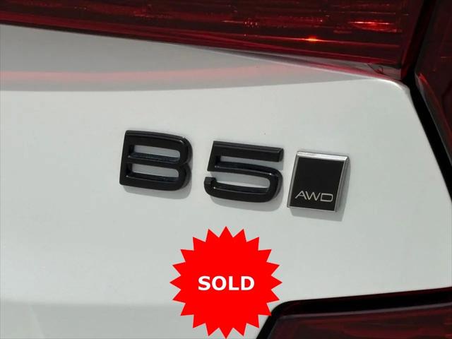 2024 Volvo S60 B5 Plus Black Edition