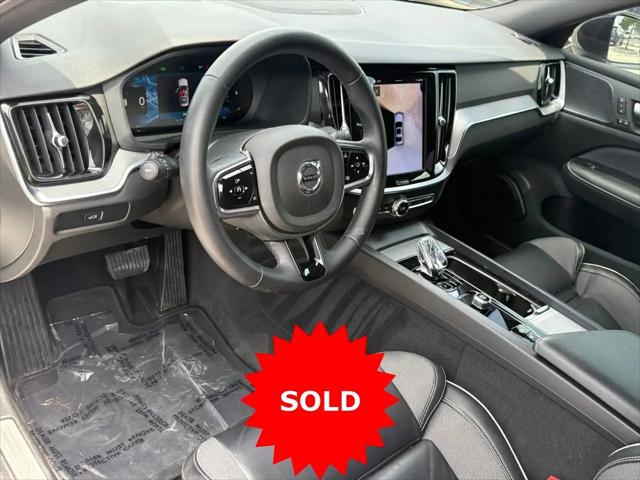 2024 Volvo S60 B5 Plus Black Edition