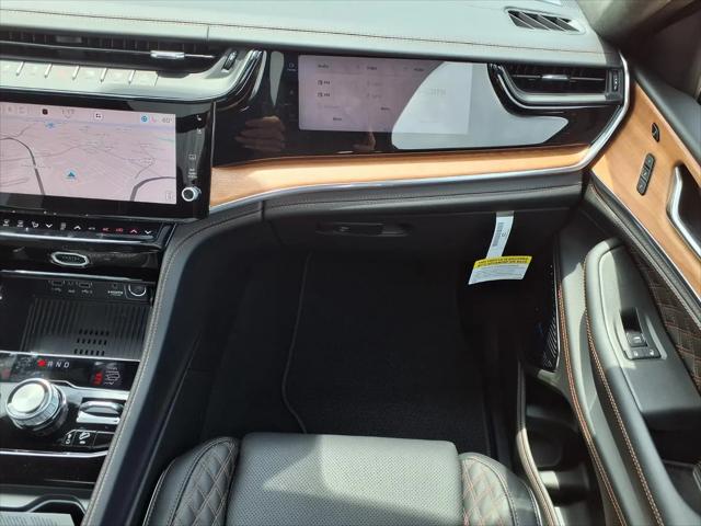 2026 Jeep Grand Cherokee L Summit 4x4