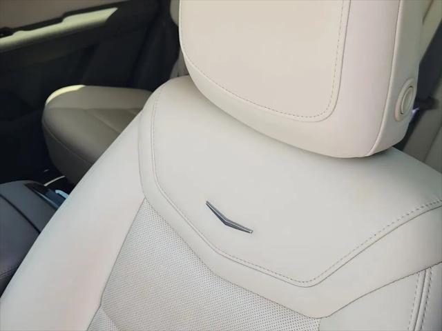 2022 Cadillac XT5 FWD Premium Luxury