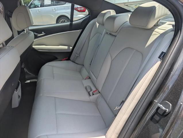 2025 Genesis G70 2.5T AWD