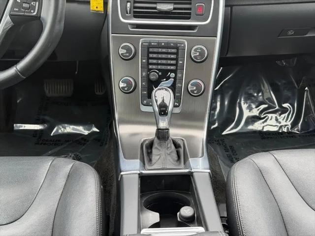 2015 Volvo S60 T5 Premier Plus