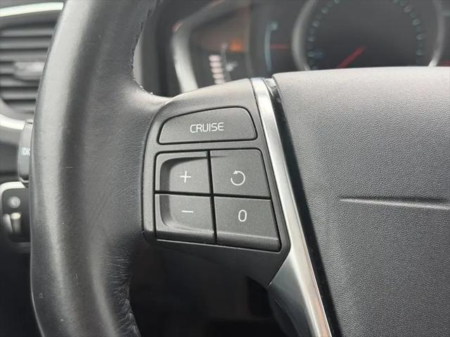 2015 Volvo S60 T5 Premier Plus