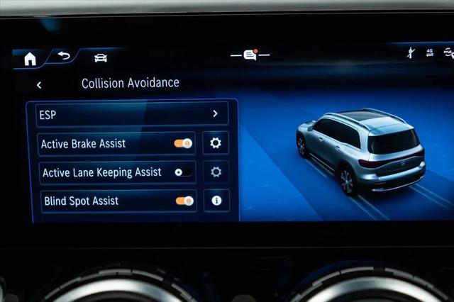 2025 Mercedes-Benz EQB 300 4MATIC