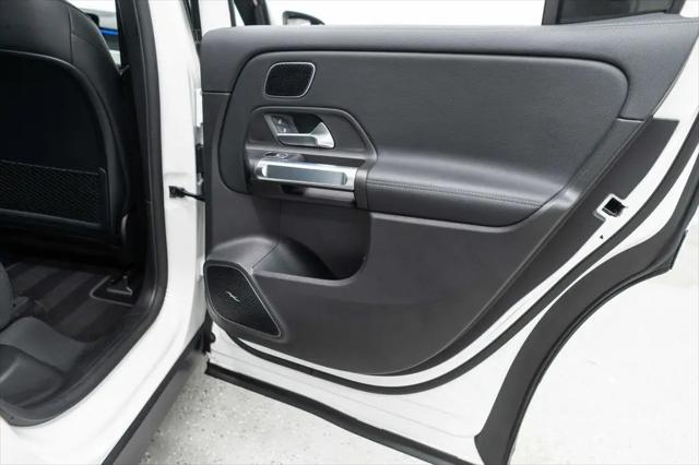 2025 Mercedes-Benz EQB 300 4MATIC