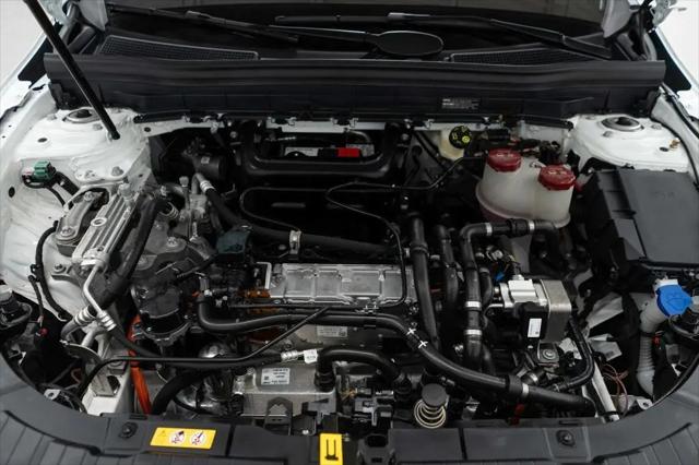 2025 Mercedes-Benz EQB 300 4MATIC