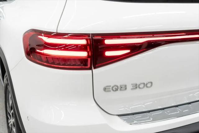 2025 Mercedes-Benz EQB 300 4MATIC