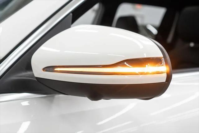 2025 Mercedes-Benz EQB 300 4MATIC