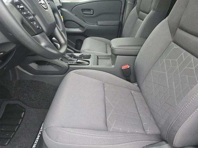 2026 Nissan Frontier Crew Cab SV 4x2