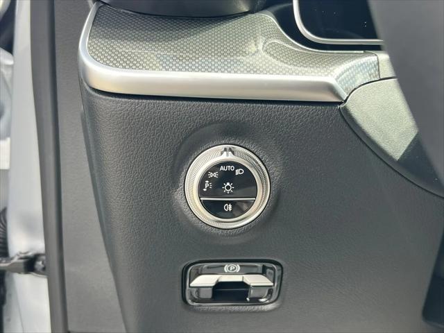 2026 Mercedes-Benz C-CLASS C 300 C 300