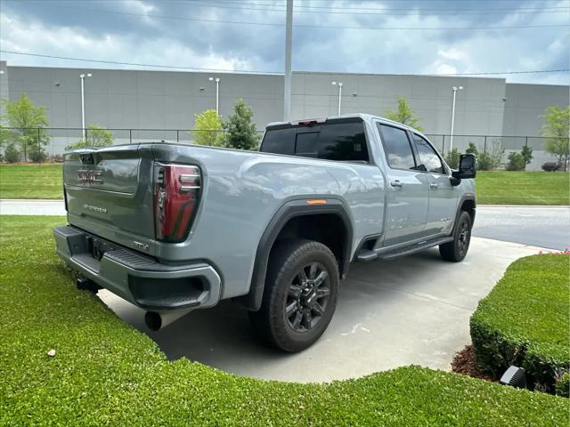 2025 GMC Sierra 3500HD 4WD Crew Cab Standard Bed AT4