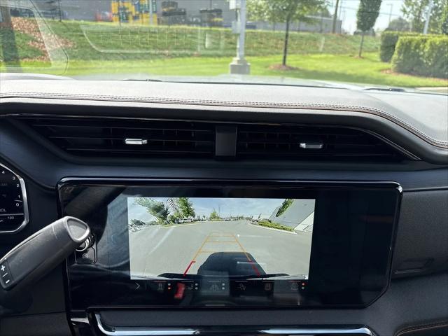 2025 GMC Sierra 3500HD 4WD Crew Cab Standard Bed AT4