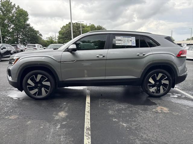 2026 Volkswagen Atlas Cross Sport SE with Technology