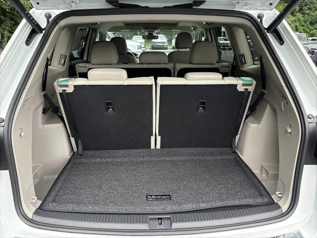 2026 Volkswagen Atlas SE with Technology