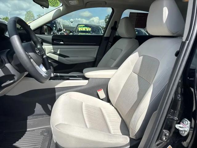 2025 Nissan Altima SV FWD