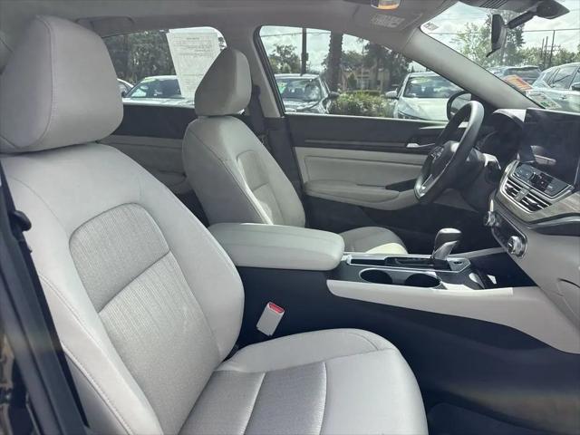 2025 Nissan Altima SV FWD