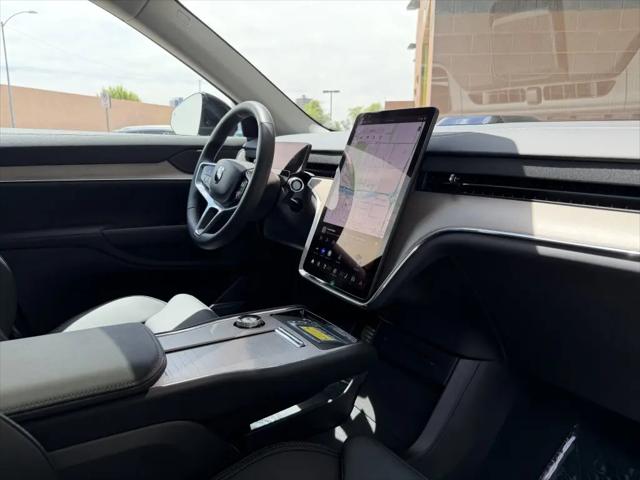2025 Volvo X 90 Plus, Twin Motor, Fully electric, 7 Seats