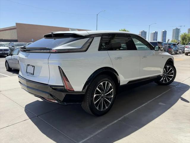 2024 Cadillac iQ Sport w/1SF