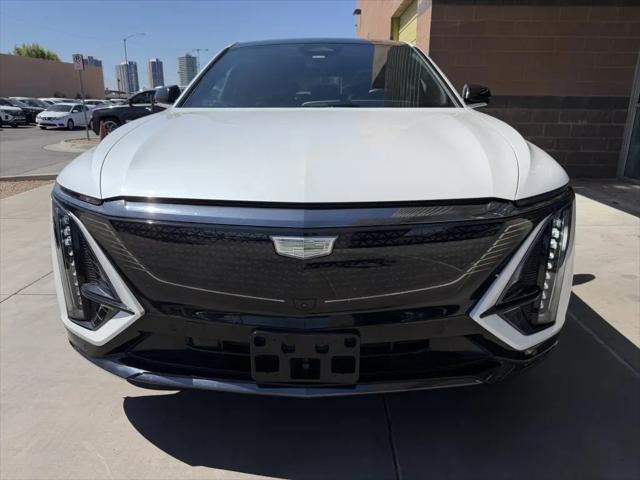 2024 Cadillac iQ Sport w/1SF