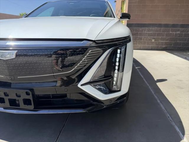 2024 Cadillac iQ Sport w/1SF