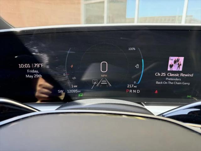 2024 Cadillac iQ Sport w/1SF