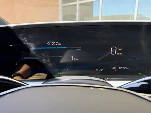 2024 Cadillac iQ Sport w/1SF