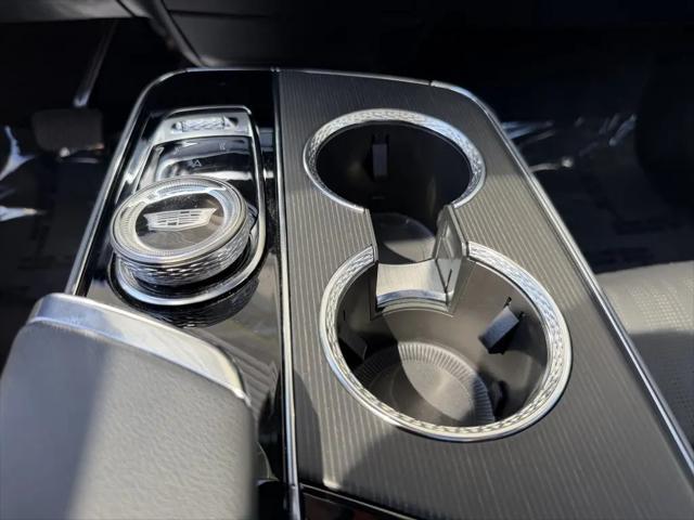 2024 Cadillac iQ Sport w/1SF