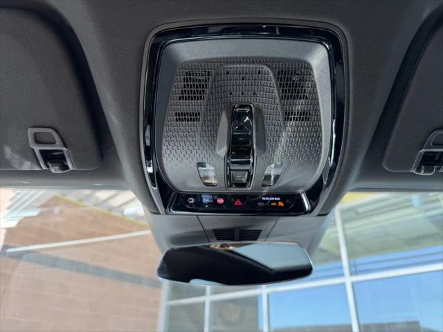 2024 Cadillac iQ Sport w/1SF