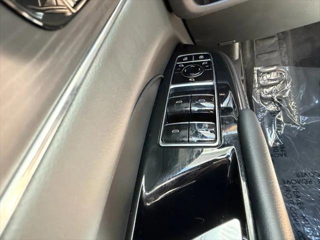 2024 Cadillac iQ Sport w/1SF