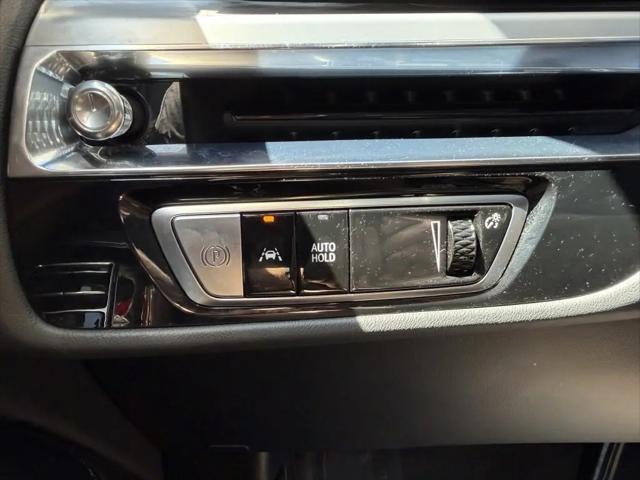2024 Cadillac iQ Sport w/1SF
