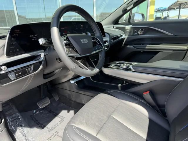 2024 Cadillac iQ Sport w/1SF