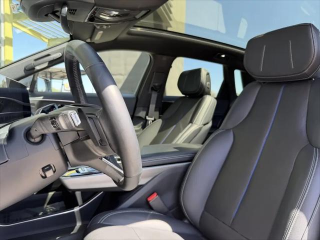 2024 Cadillac iQ Sport w/1SF