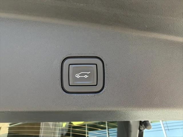2024 Cadillac iQ Sport w/1SF